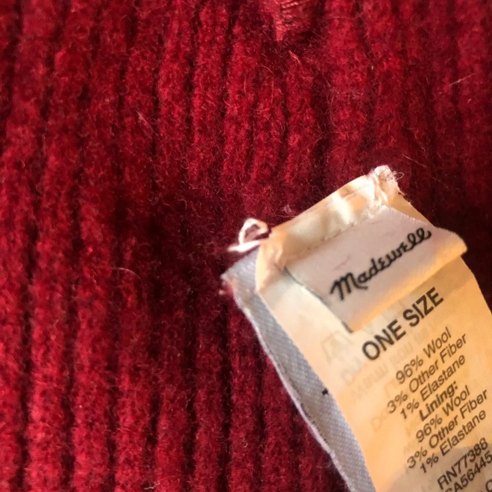 ❌sold❌Madewell $40 MSRP Wool Cozy-Knit Beanie Burgundy / Red #07792 SUPER WARM - Picture 4 of 8